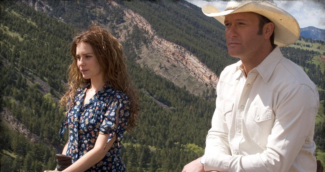 Alison Lohman and Tim McGraw in Flicka