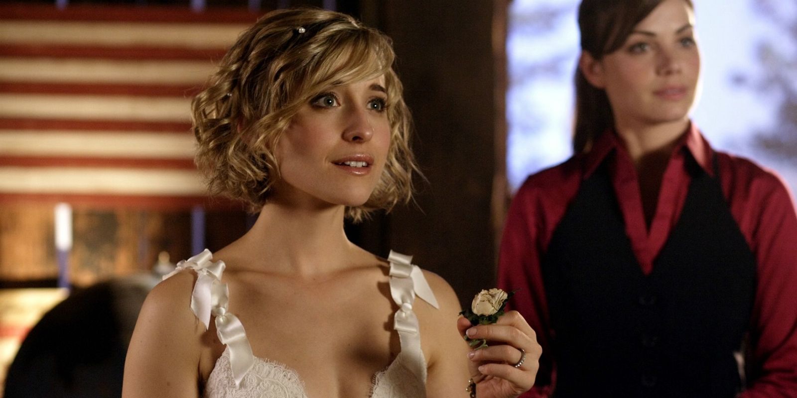 Allison Mack and Erica Durance in Smallville