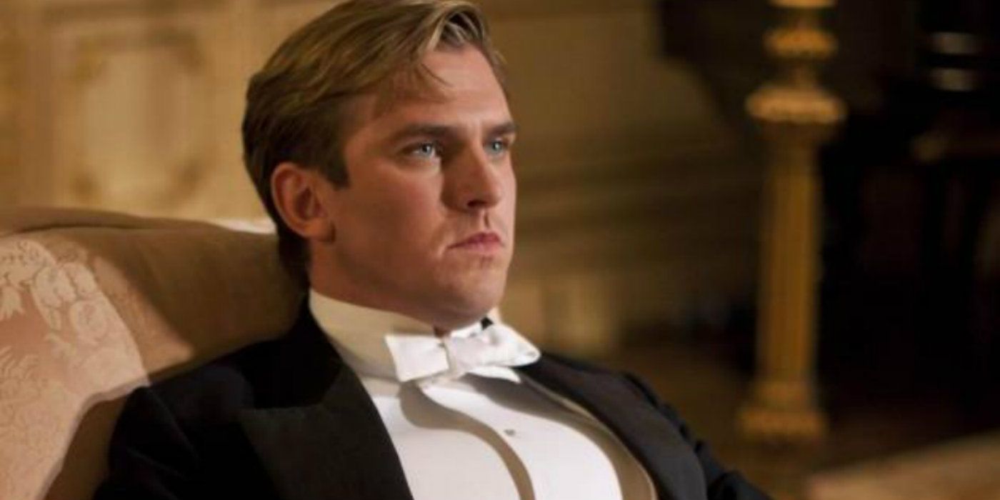 Matthew Crawley sitting looking stern in Downton Abbey.