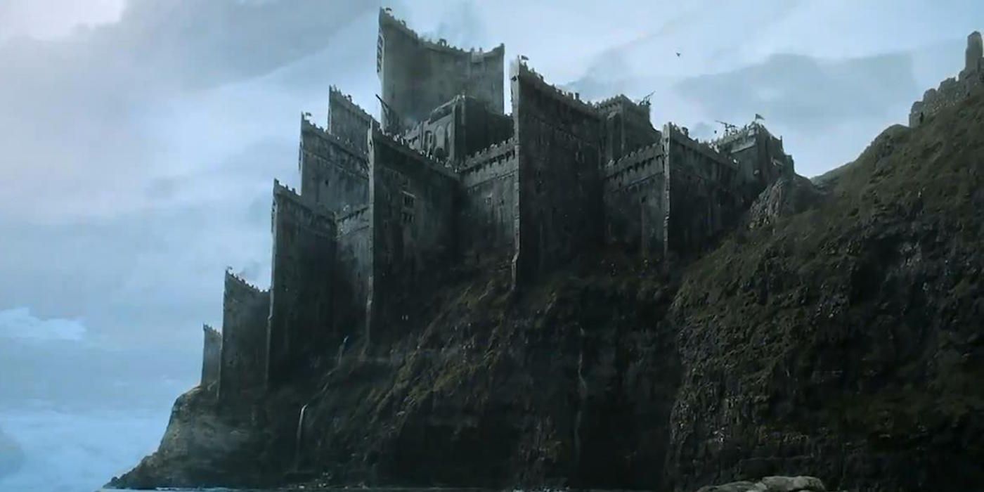 A wide shot of Dragonstone in Game of Thrones.