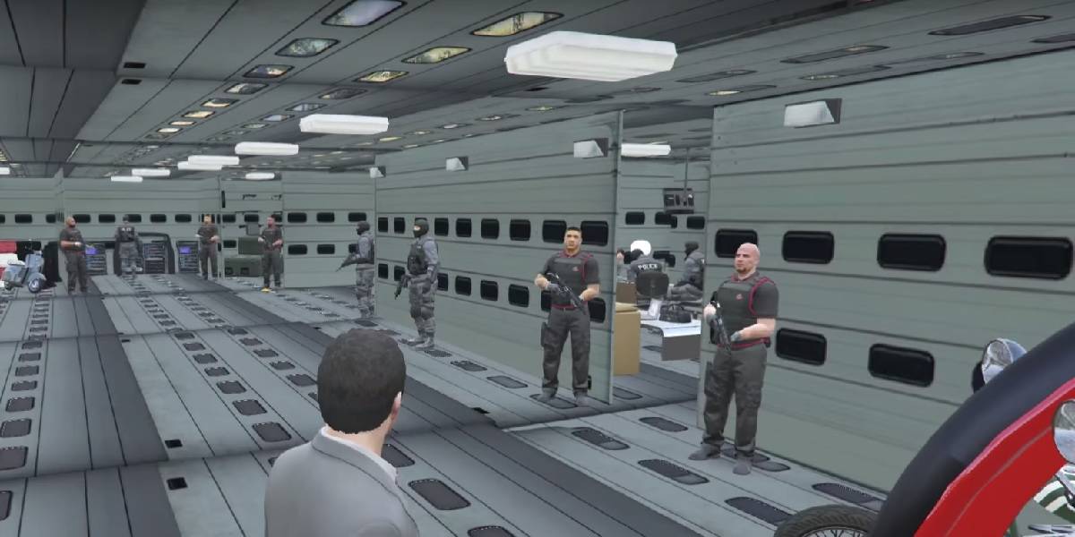 GTA-V-Secret-Military-Bunker.jpg?q=50&fit=crop&w=1500&dpr=1.5