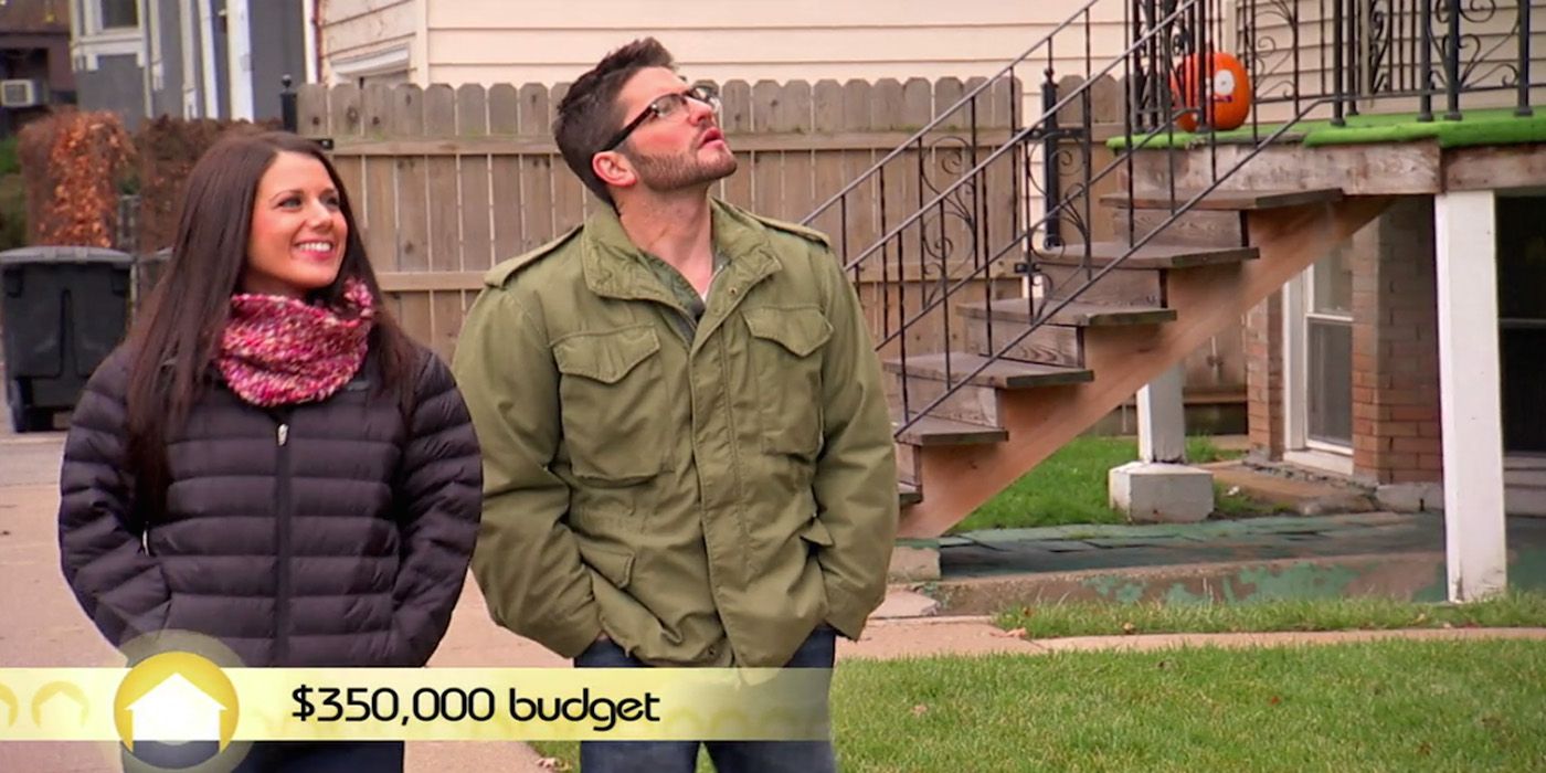 House Hunters couple looking at houses