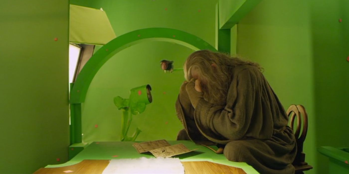 Ian McKellen Crying on the set of The Hobbit