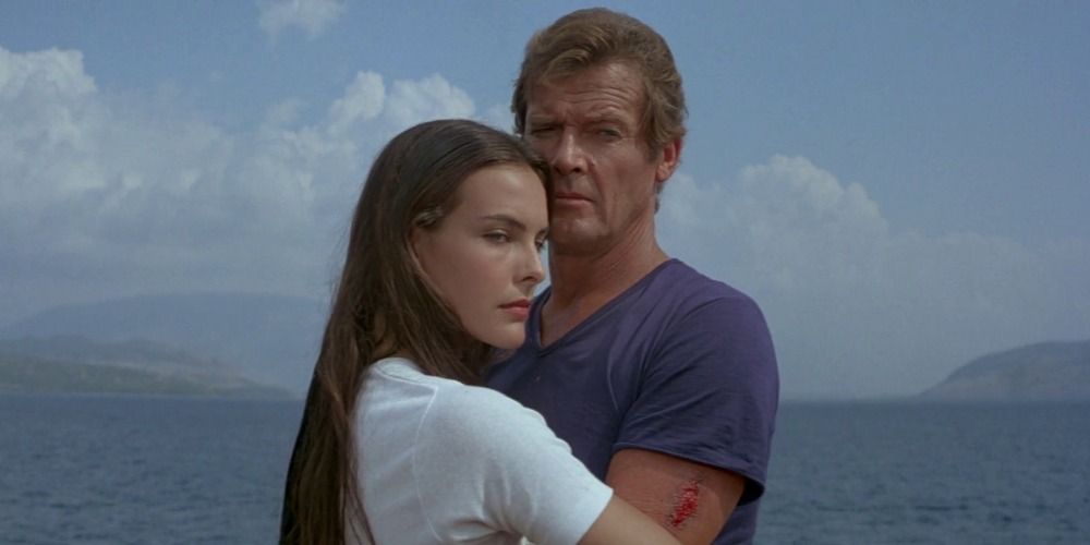 Melina holding Bond in For Your Eyes Only