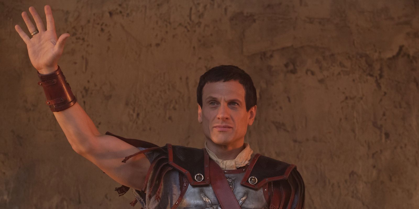 Simon Merrells as Crassus in Spartacus