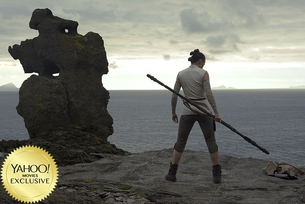 Star Wars 8 Last Jedi Rey Ahch-To Training