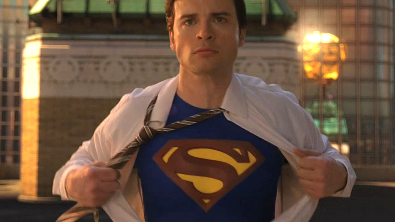 Tom Welling Clark Kent Superman Smallville