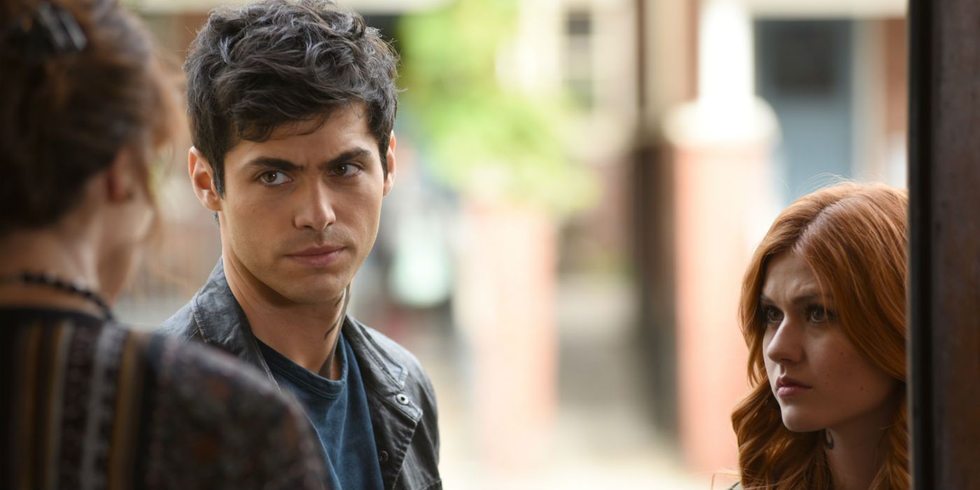 Alec and Clary in Shadowhunters