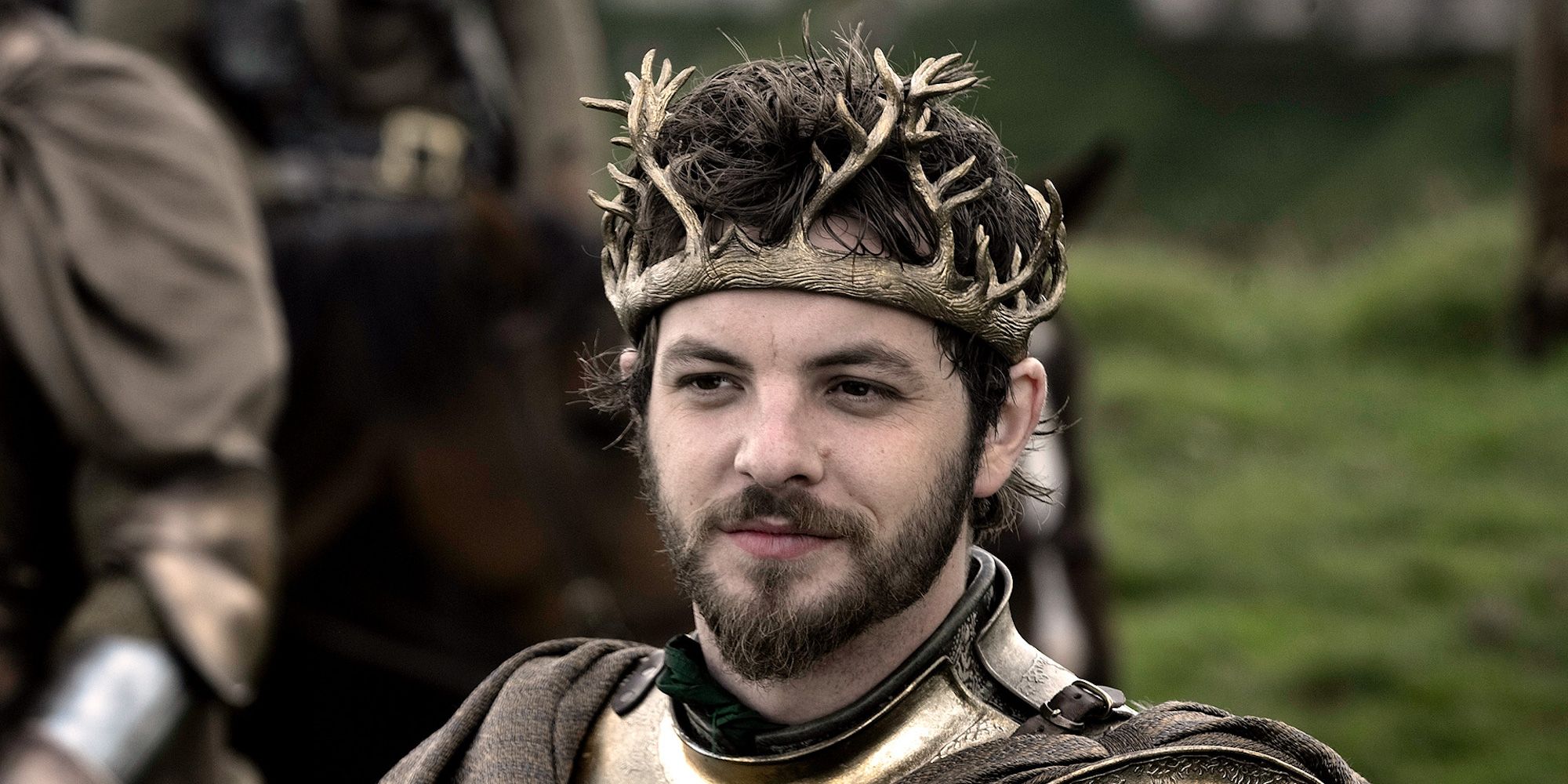 Renly Baratheon smiling in Game Of Thrones
