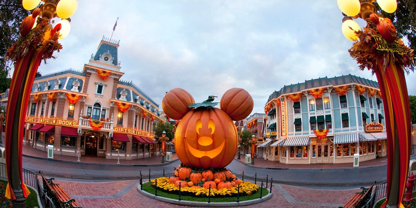 Disney Mickey's Not So Scary Halloween