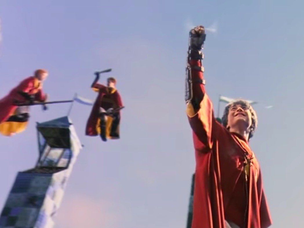 Harry Potter Golden Snitch Quidditch Gryffindor Victory