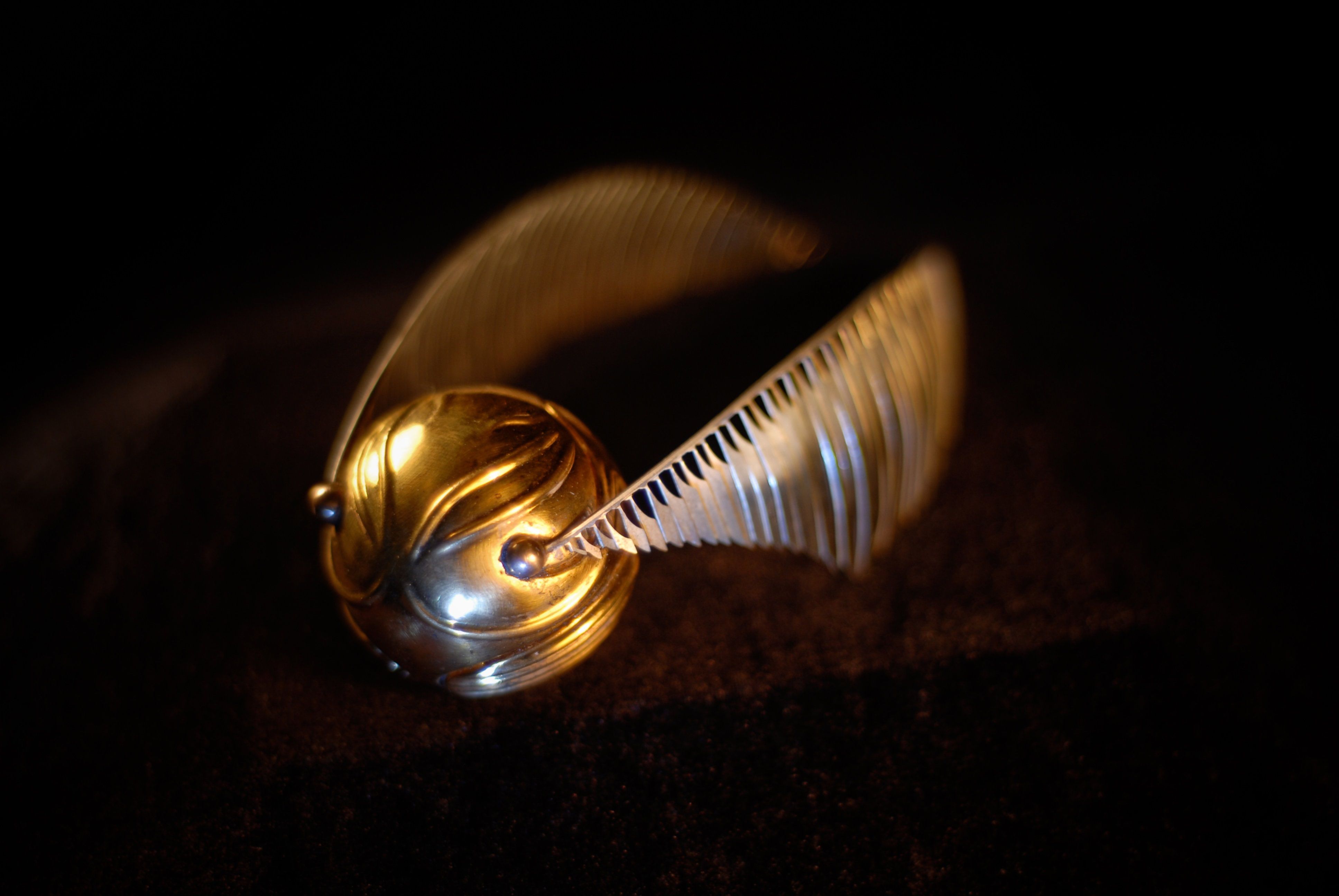 Harry Potter Golden Snitch Smallest Quidditch Ball