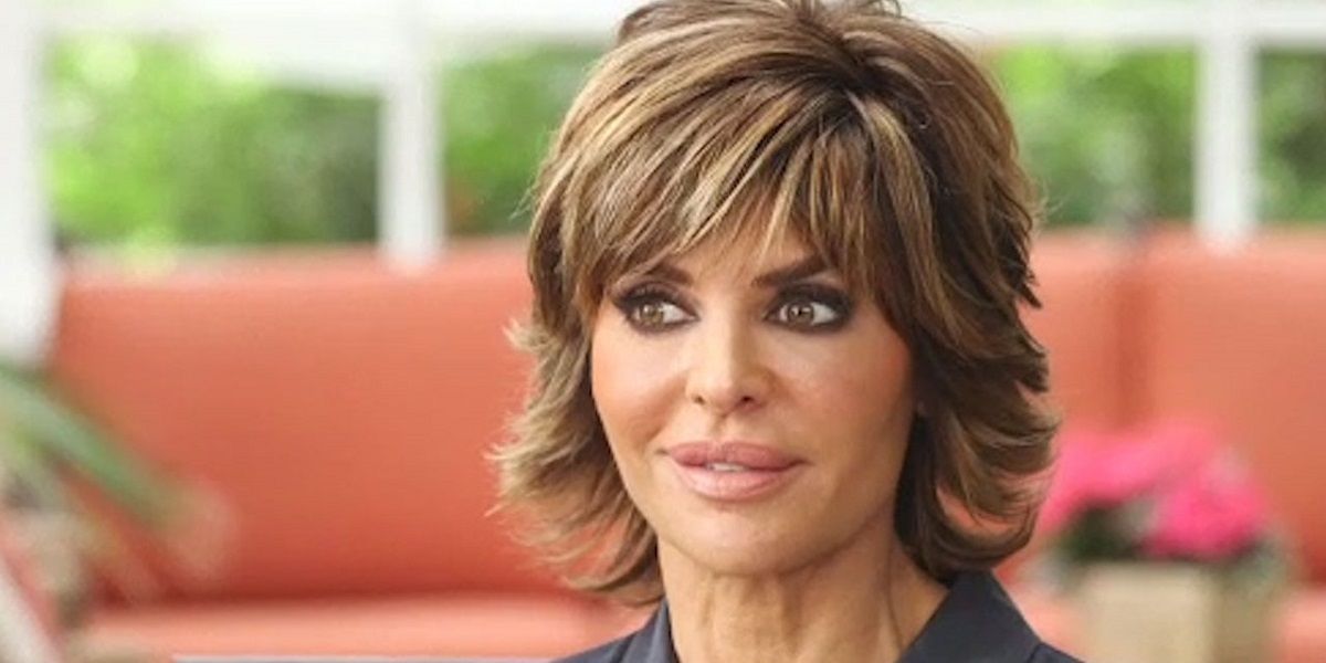 Lisa Rinna filming The Real Housewives of Beverly Hills (RHOBH)