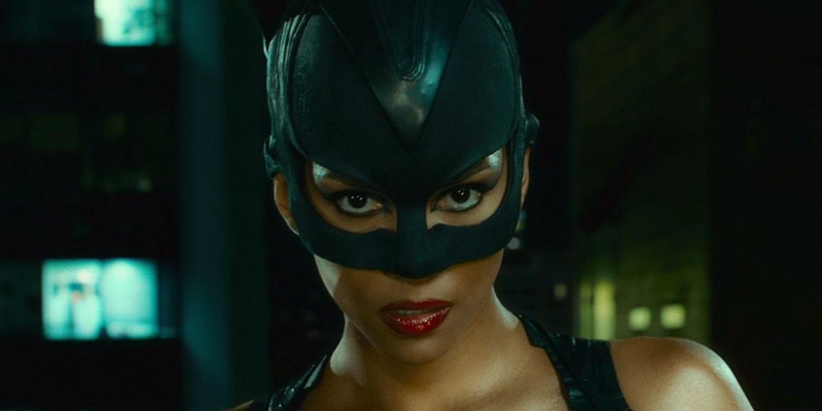 Halle Berry in Catwoman mask