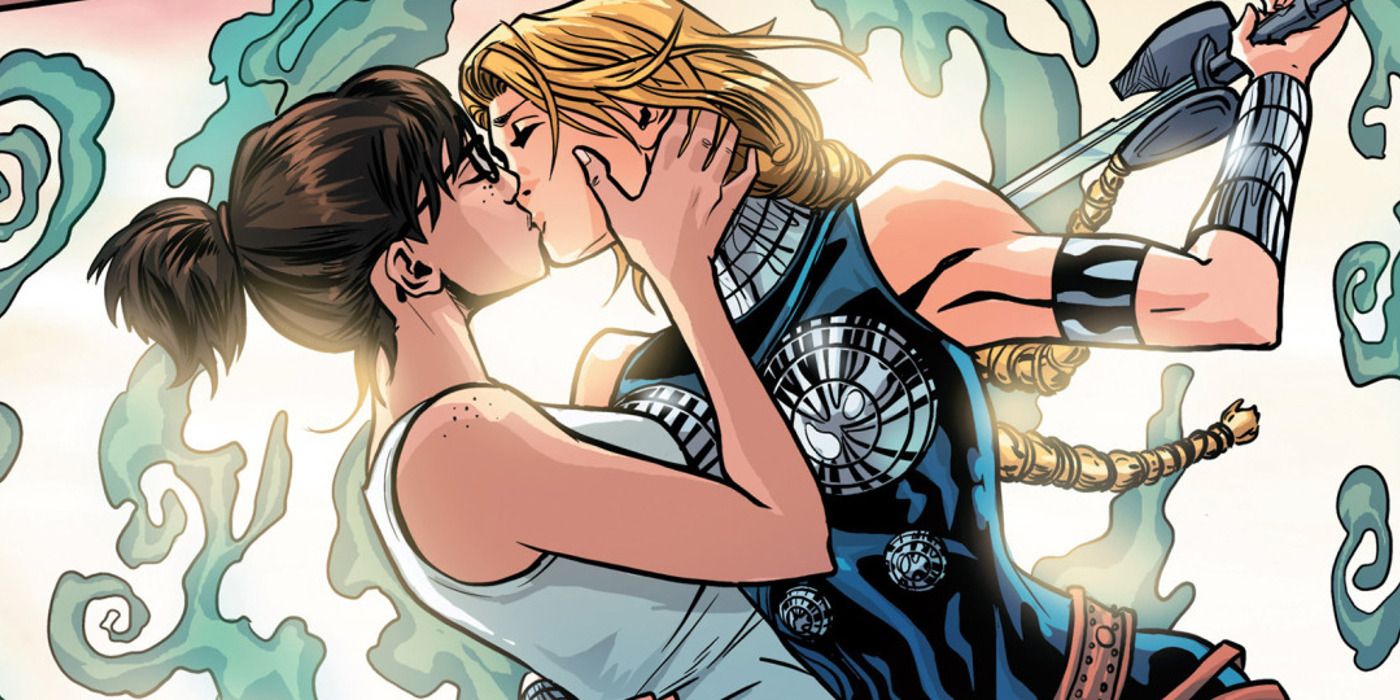 15 Thor Ragnarok Valkyrie Annabelle Riggs kiss