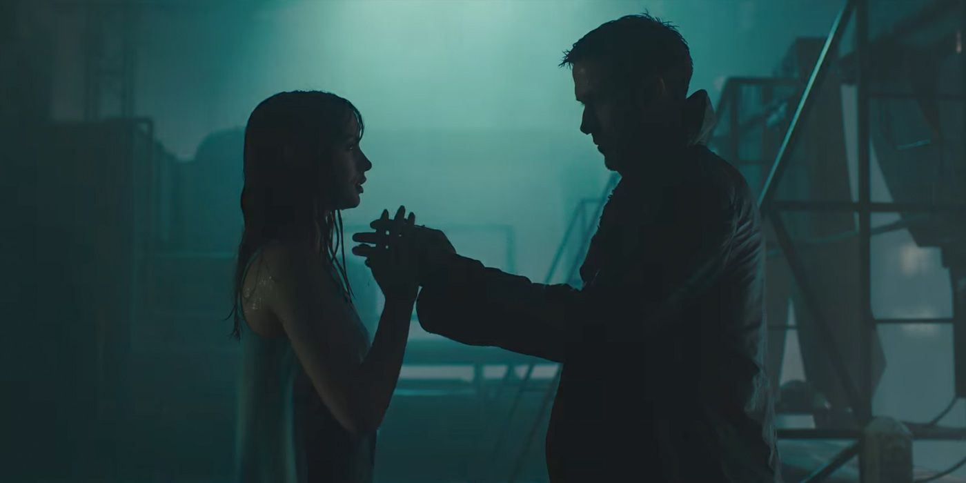 K and Joi in Blade Runner 2049