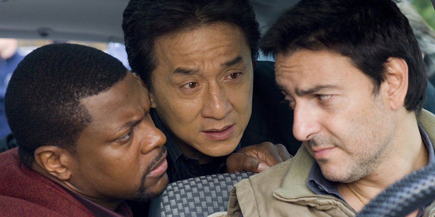 Chris Tucker and Jackie Chan confronting a taxi driver in Rush Hour 3