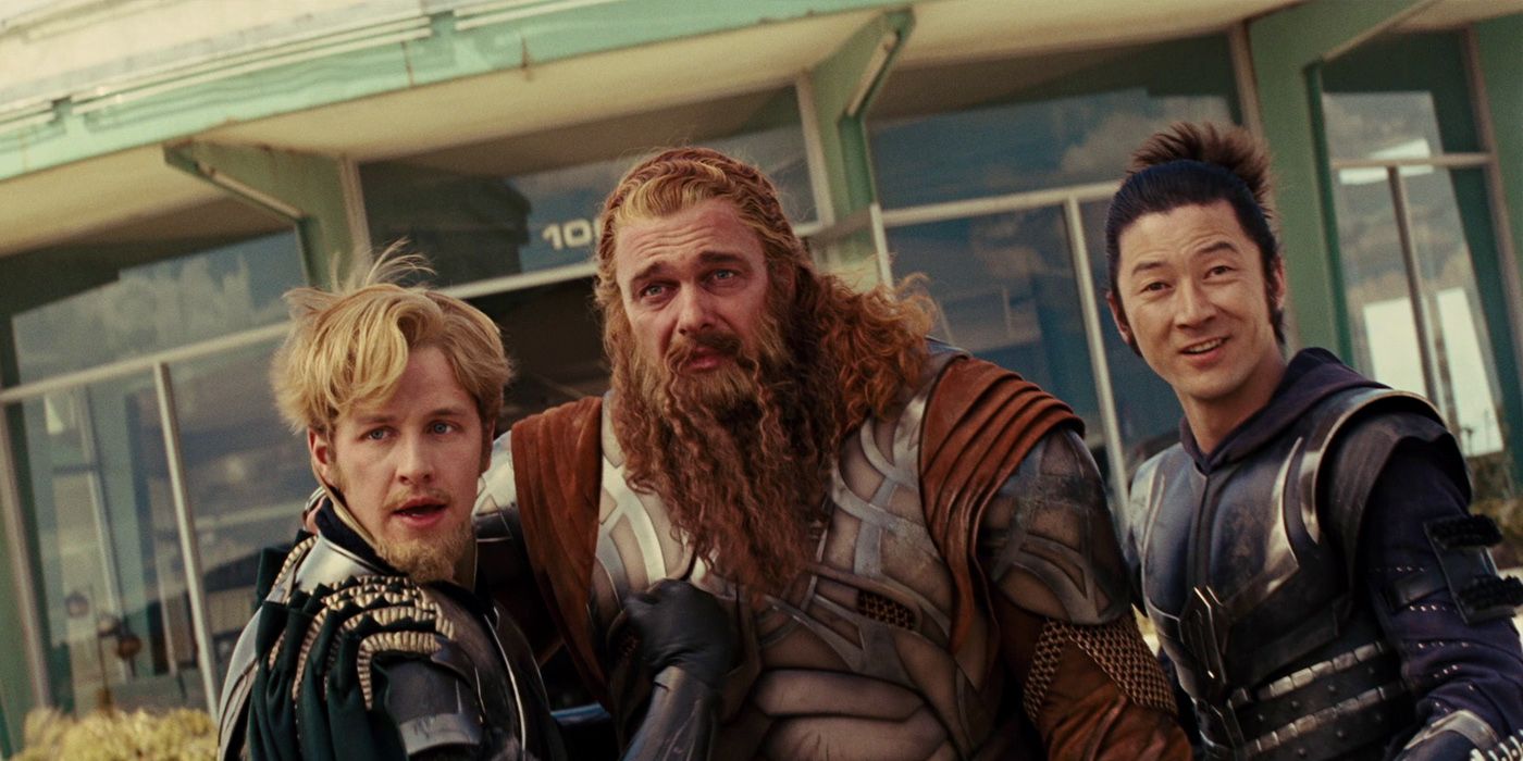 Os Três Guerreiros chegam à Terra em Thor