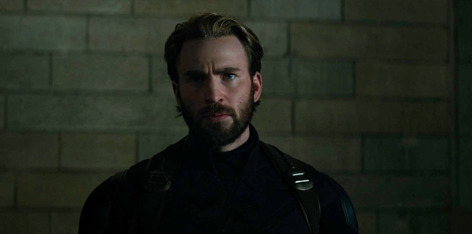 Captain America appears with a cool new beard in Avengers: Infinity War.