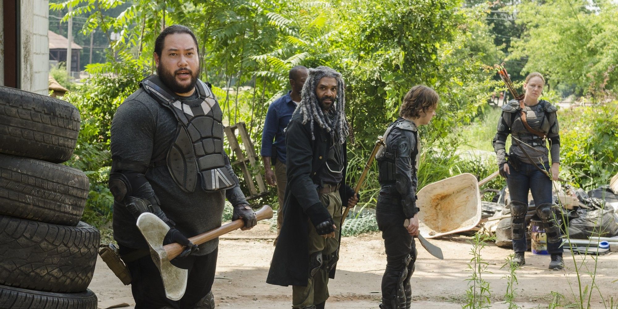 Cooper Andrews as Jerry and Khary Payton as Ezekiel in The Walking Dead