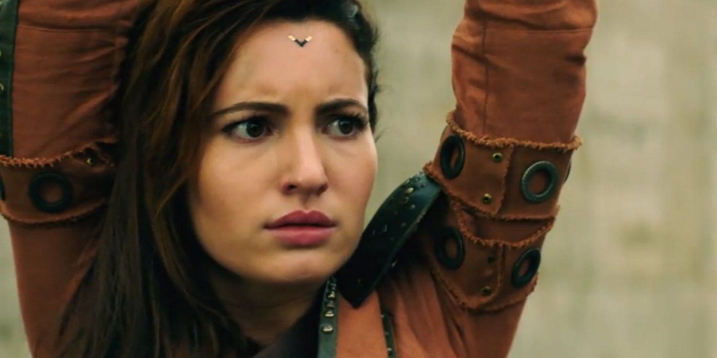 Eretria with her wrists bound in The Shannara Chronicles.
