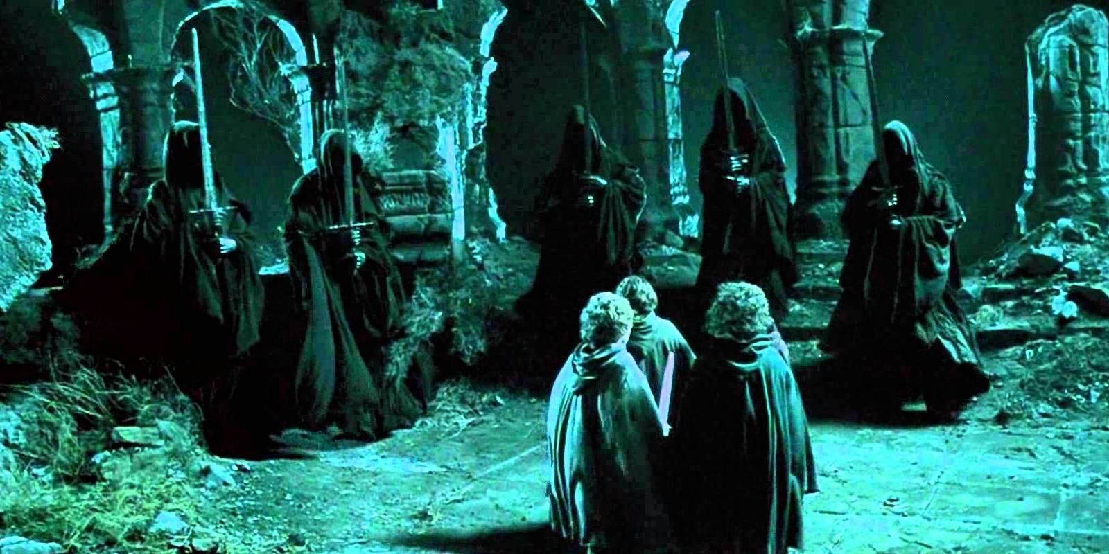 Lord of the Rings - Nazgul vs. the Hobbits