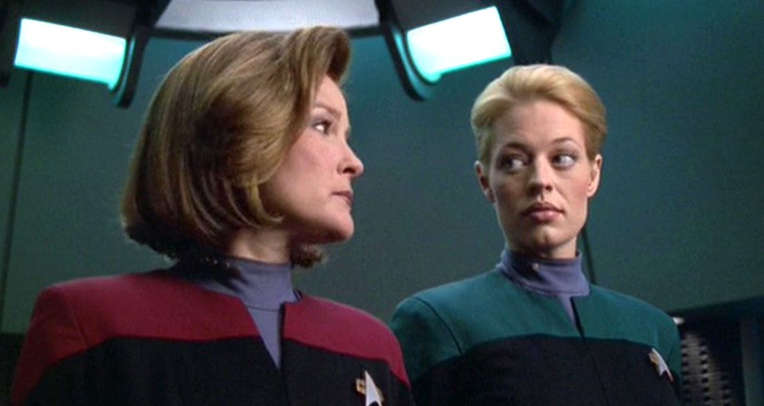 Star Trek Voyager Seven of Nine and Janeway