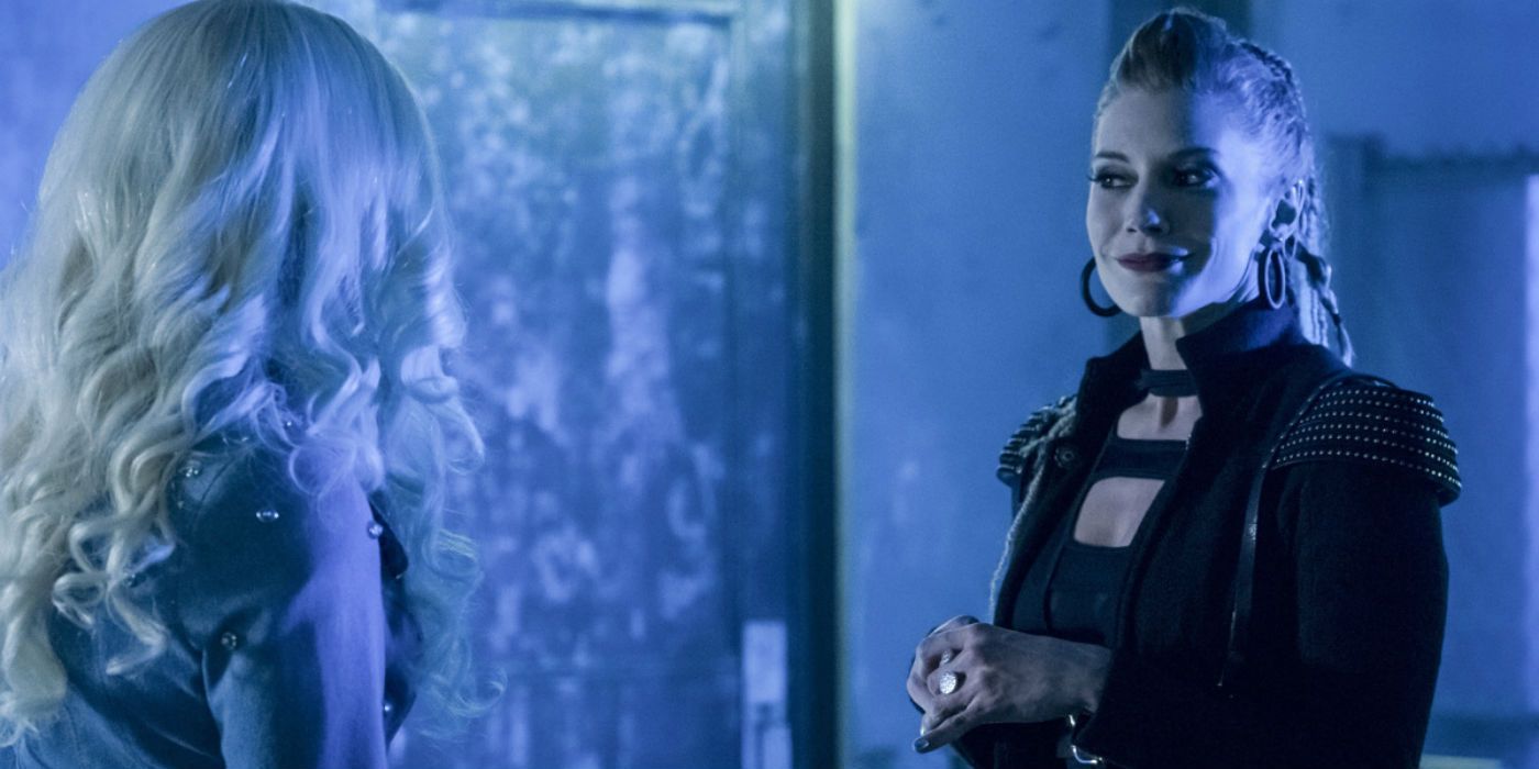 The Flash Season 4 Girls Night Out Review Killer Frost Amunet
