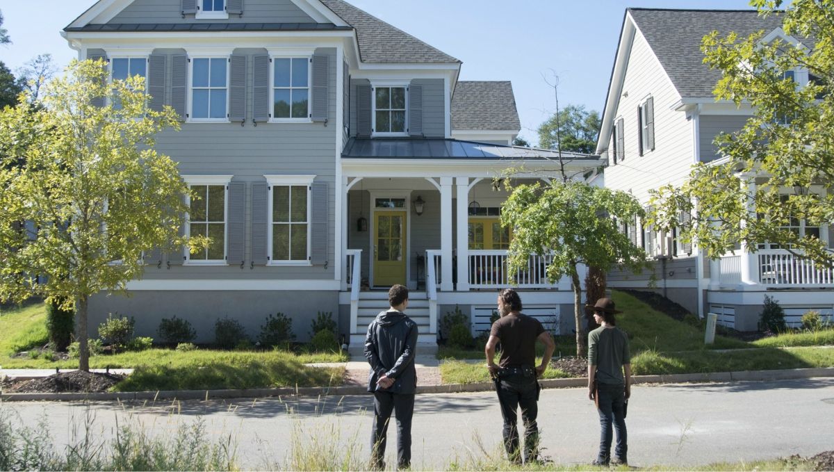 The Walking Dead 10 Hidden Facts Trivia About Woodbury You Never Noticed   The Walking Dead Alexandria 