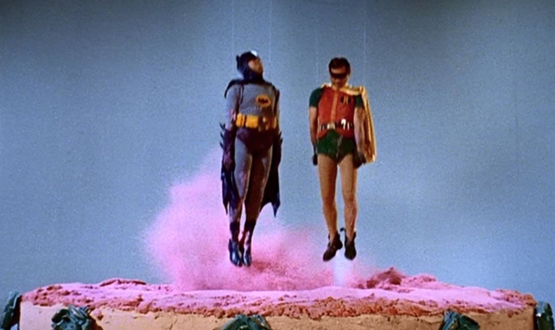 10 Ways DC Comics Batman Bat-Suit Breaks Science