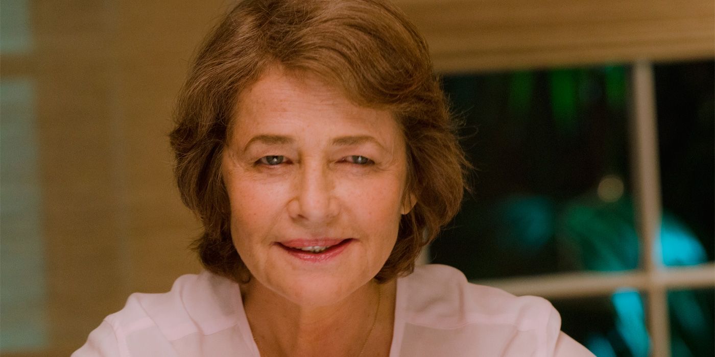 Dr. Evelyn Vogel (Charlotte Rampling) smiling in Dexter