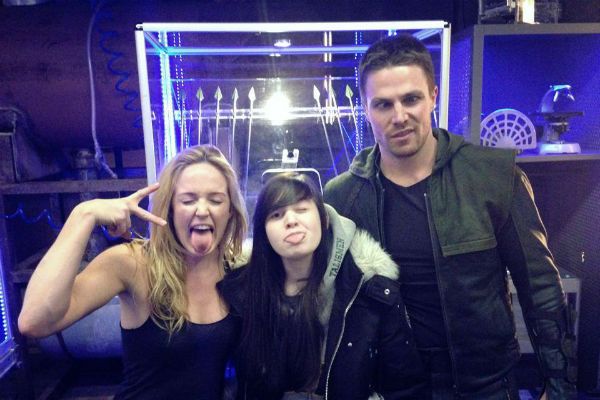 Arrow Caity Lotz and Stephen Amell Goof Around With Fan