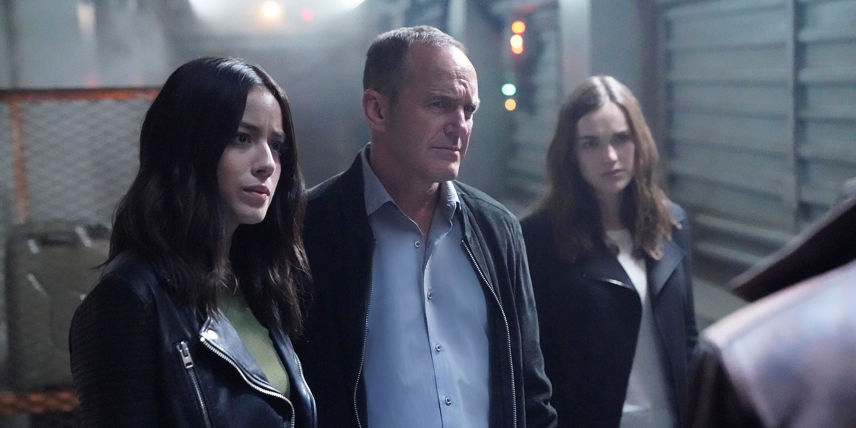 Chloe Bennet as Daisy Quake Johnson, Clark Gregg as Phil Coulson and Elizabeth Henstridge as Jemma Simmons in Agents of SHIELD