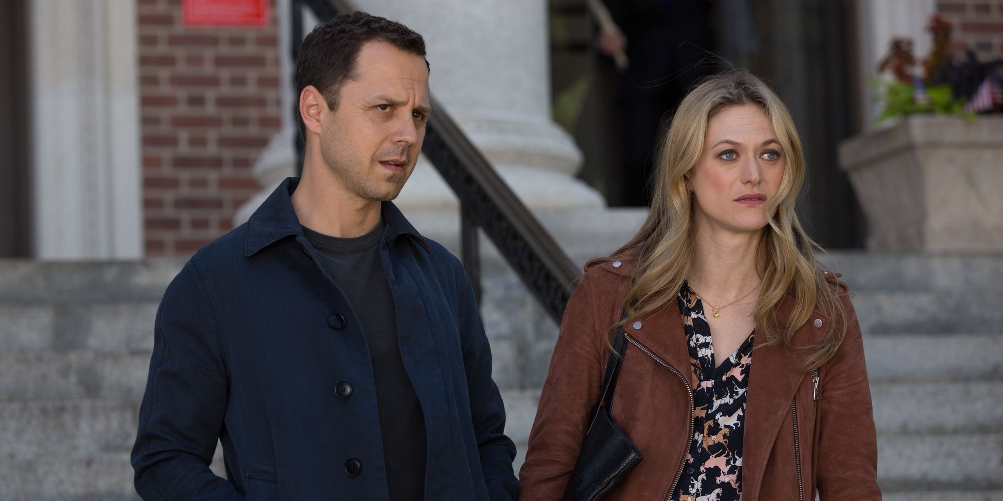 Giovanni Ribisi and Marin Ireland in Sneaky Pete