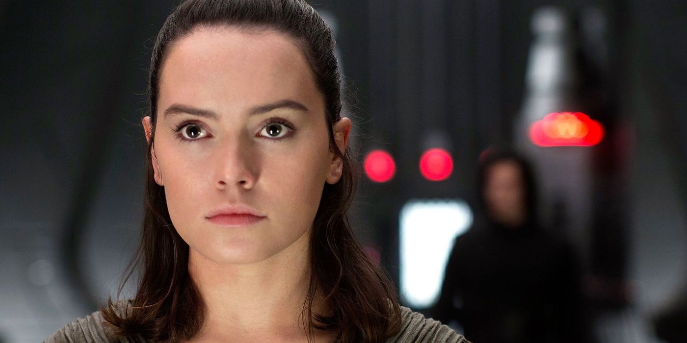 What Does The Last Jedi Reveal About Rey's Parents?