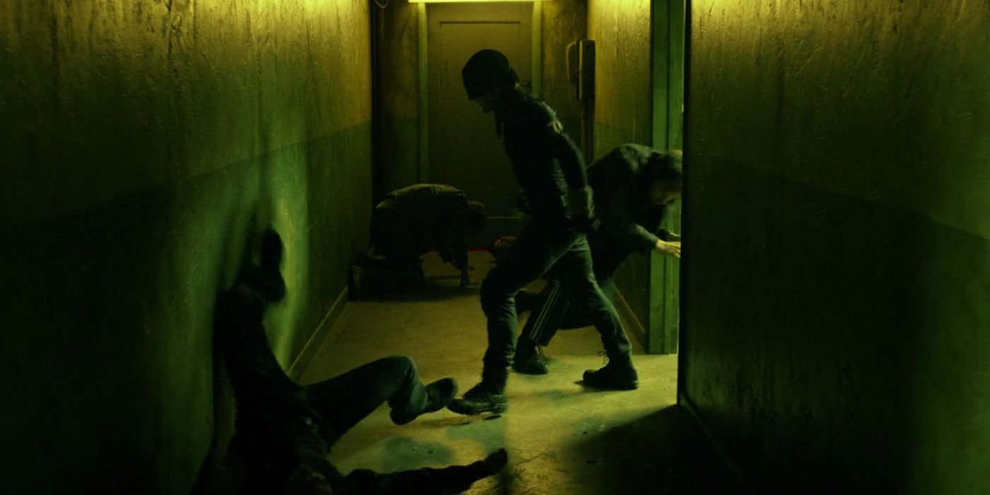 Daredevill brutalizes Russian goons on a hallway in Daredevil