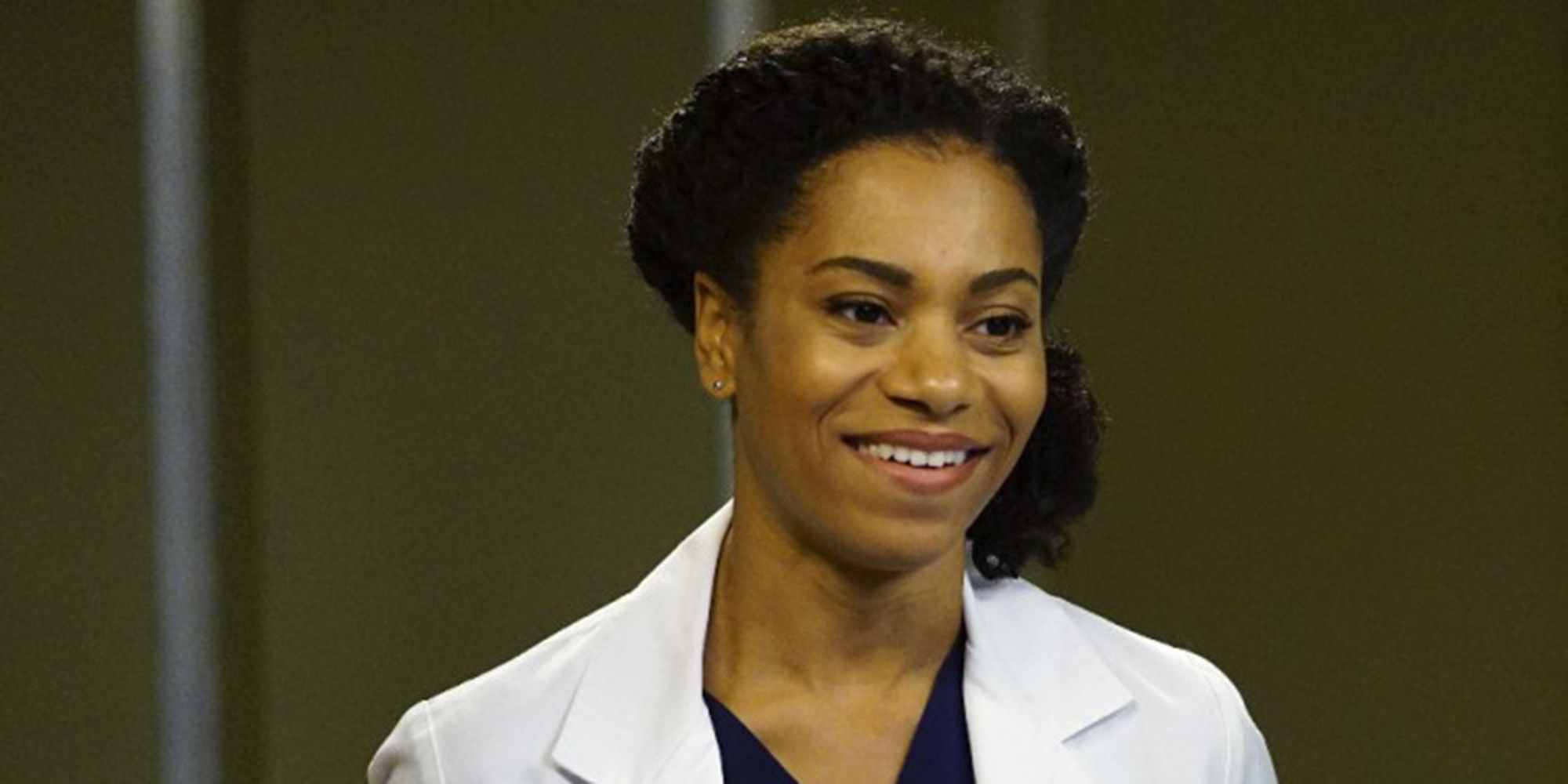 Maggie Pierce smiling on Grey's Anatomy