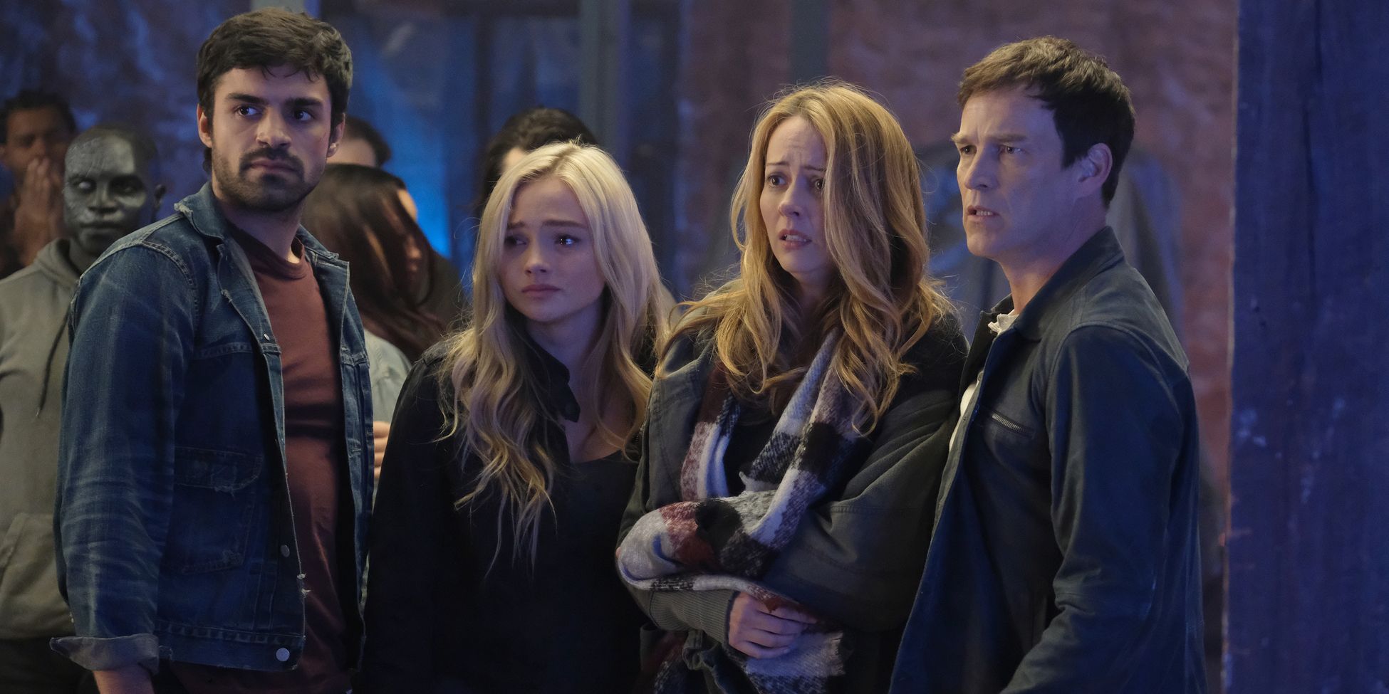 Sean Teale Natalie Alyn Lind Amy Acker and Stephen Moyer in The Gifted Season 1 Finale
