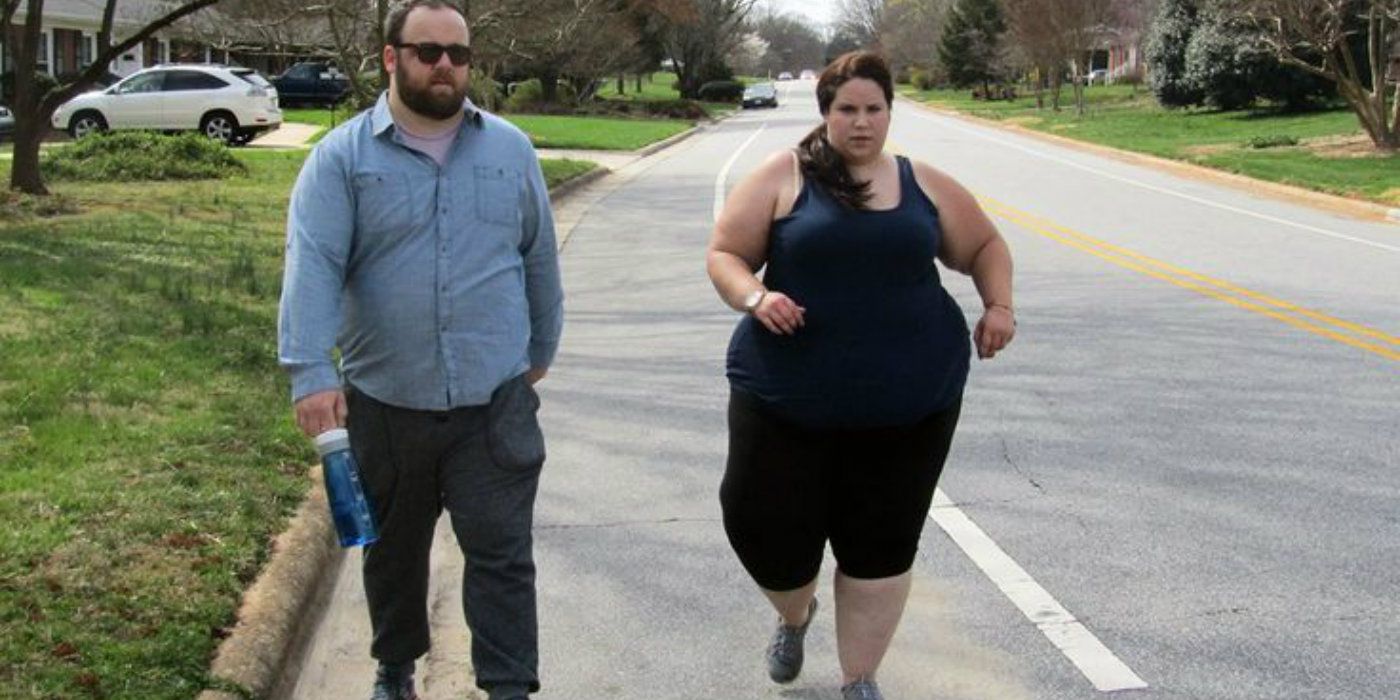 Whitney Way Thore and Buddy Bell My Big Fat Fabulous Life out exercising on road