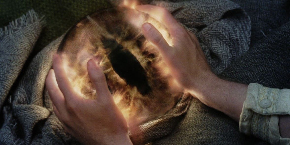Palantir Lord of the Rings: 15 Things That Make No Sense About Gandalf