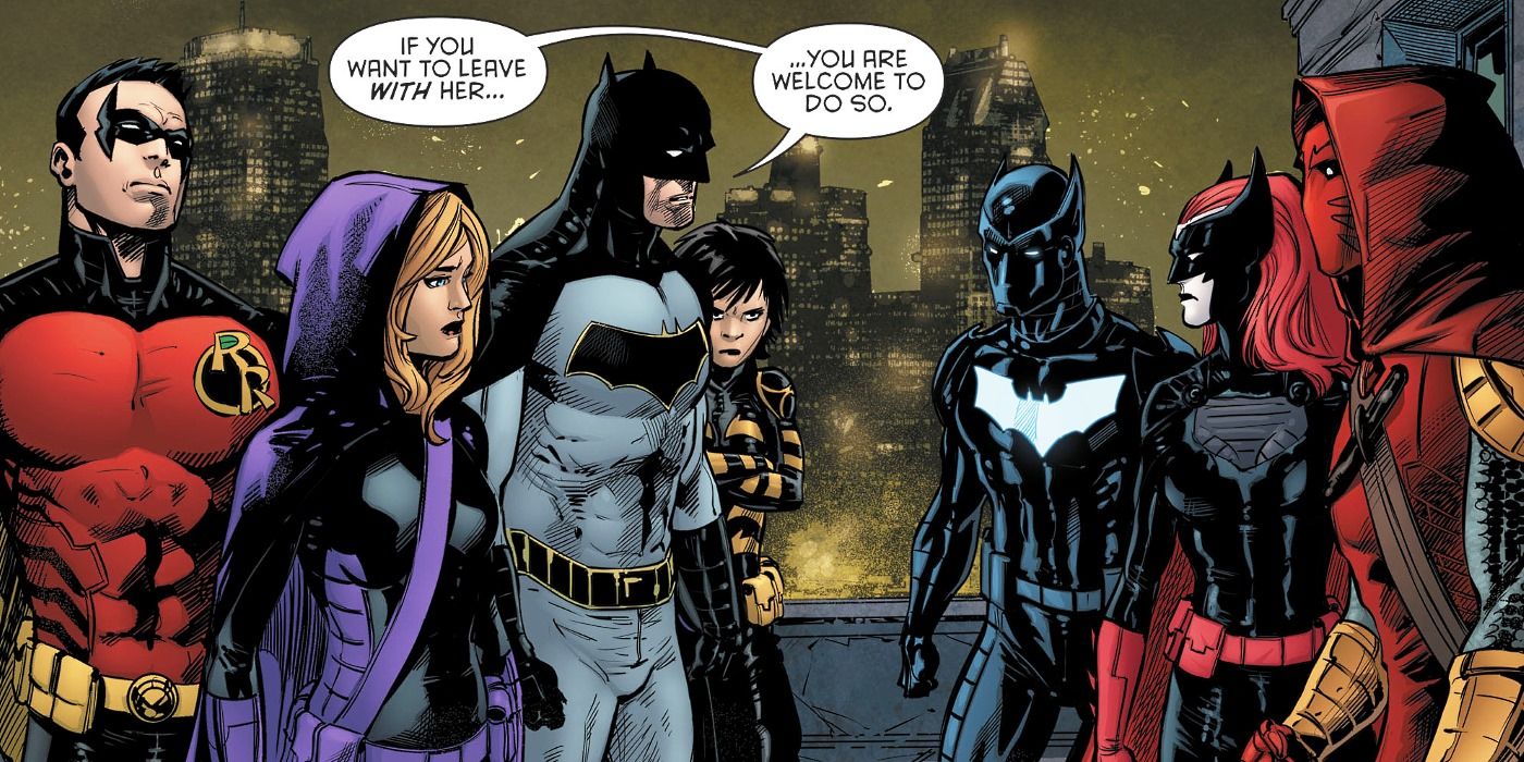 Бэтвумен ДС комикс. Вселенная Бэтмена. Бэтмен вселенные. Семья Бэтмена.
