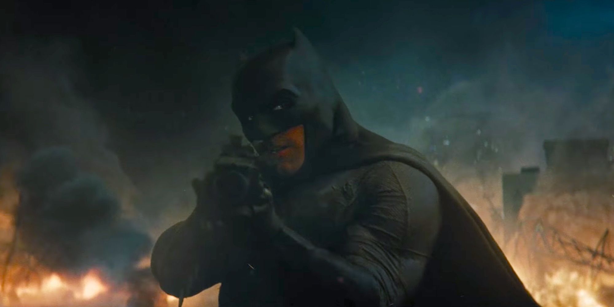 Batman using kryptonite gun in Batman v Superman 