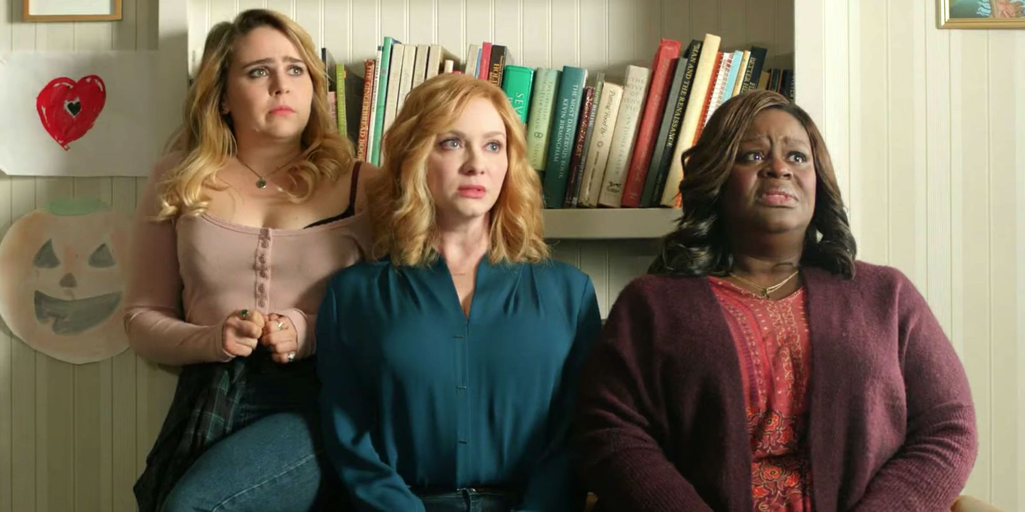 The main characters of Good Girls standing together and looking confused.