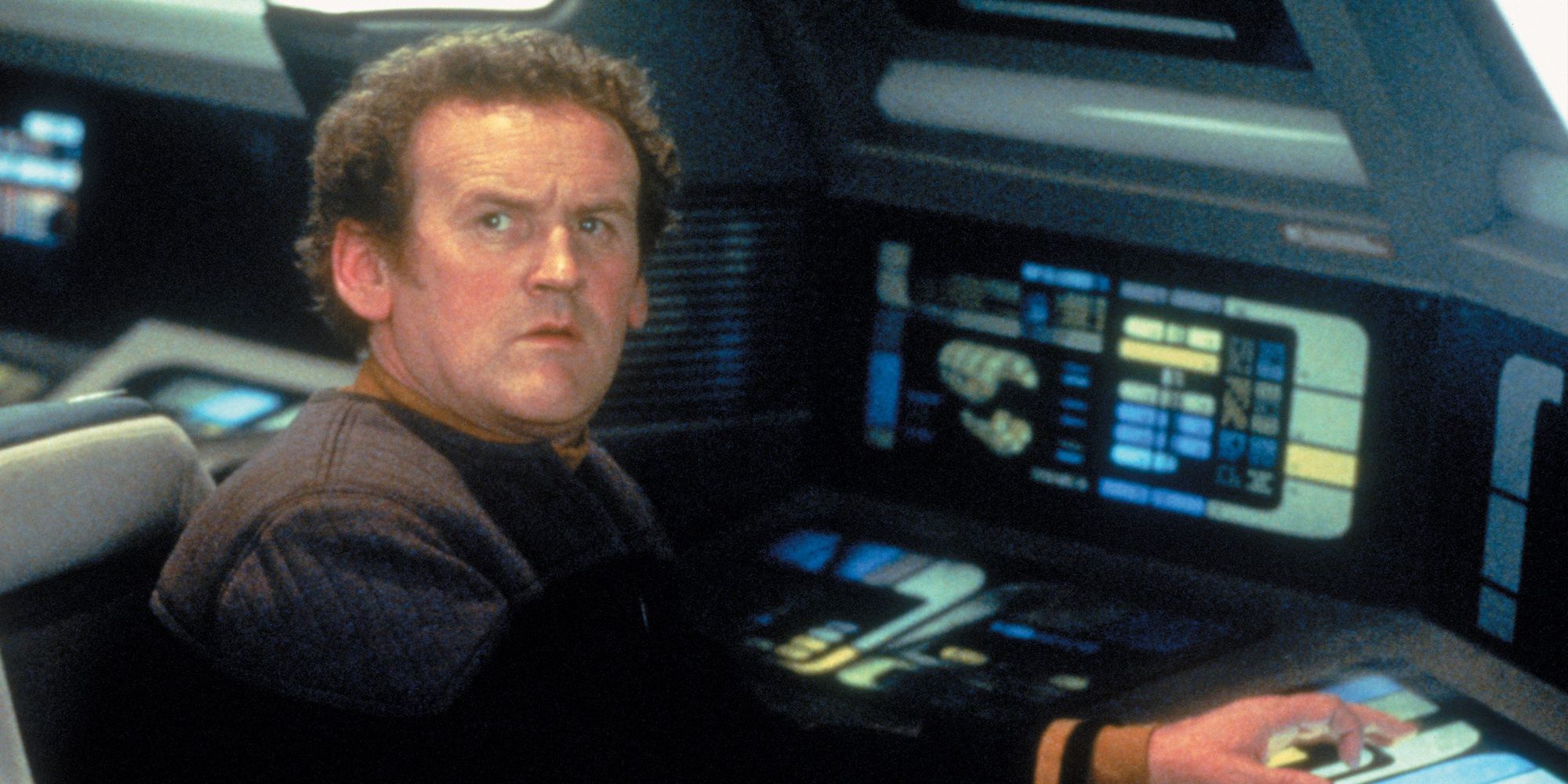 O'Brien looks startled in Star Trek Deep Space Nine 