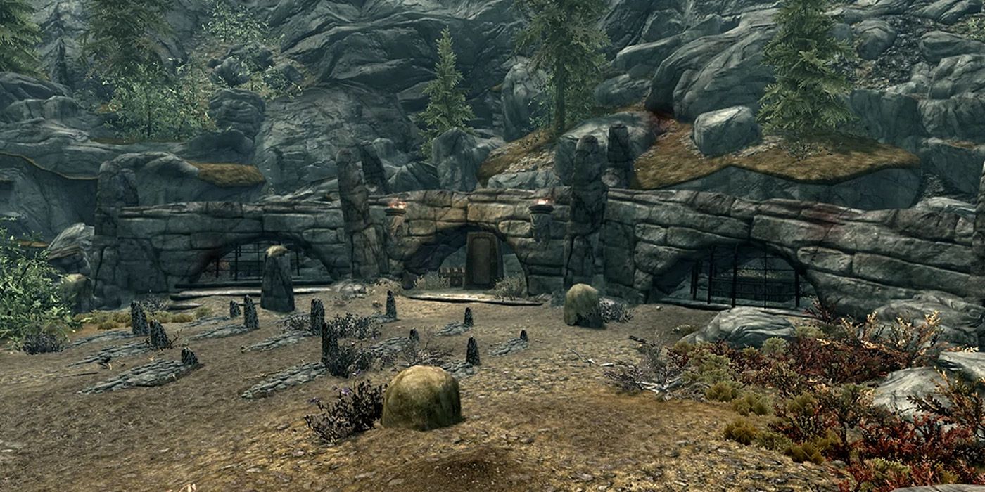 A wide shot of Hamvir's rest in Skyrim were players can spot the Headless Horseman. 