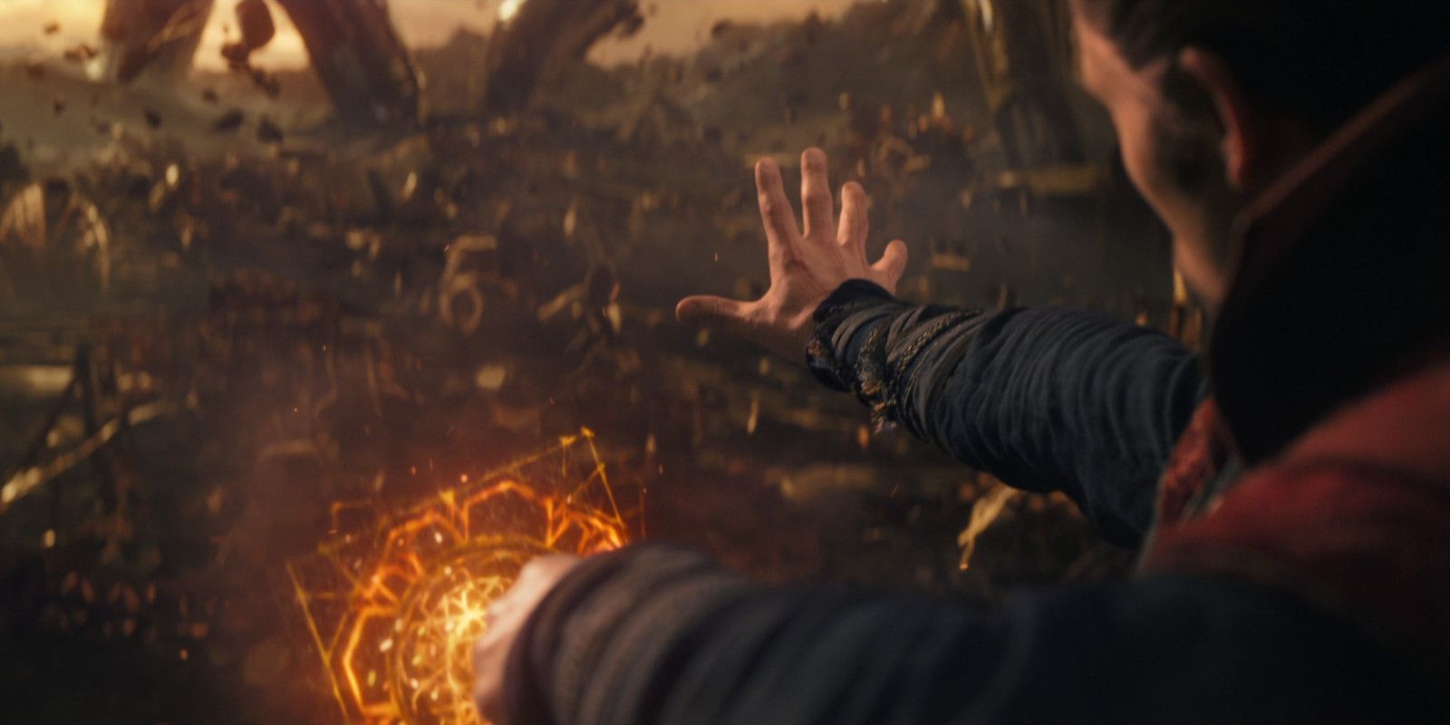 Doctor Strange uses magic against Thanos in Avengers: Infinity War.
