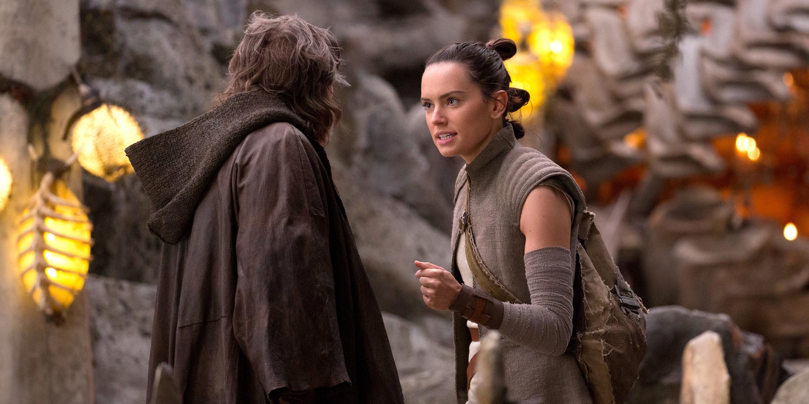 Last Jedi Novel Explains Movie's Timeline Problems