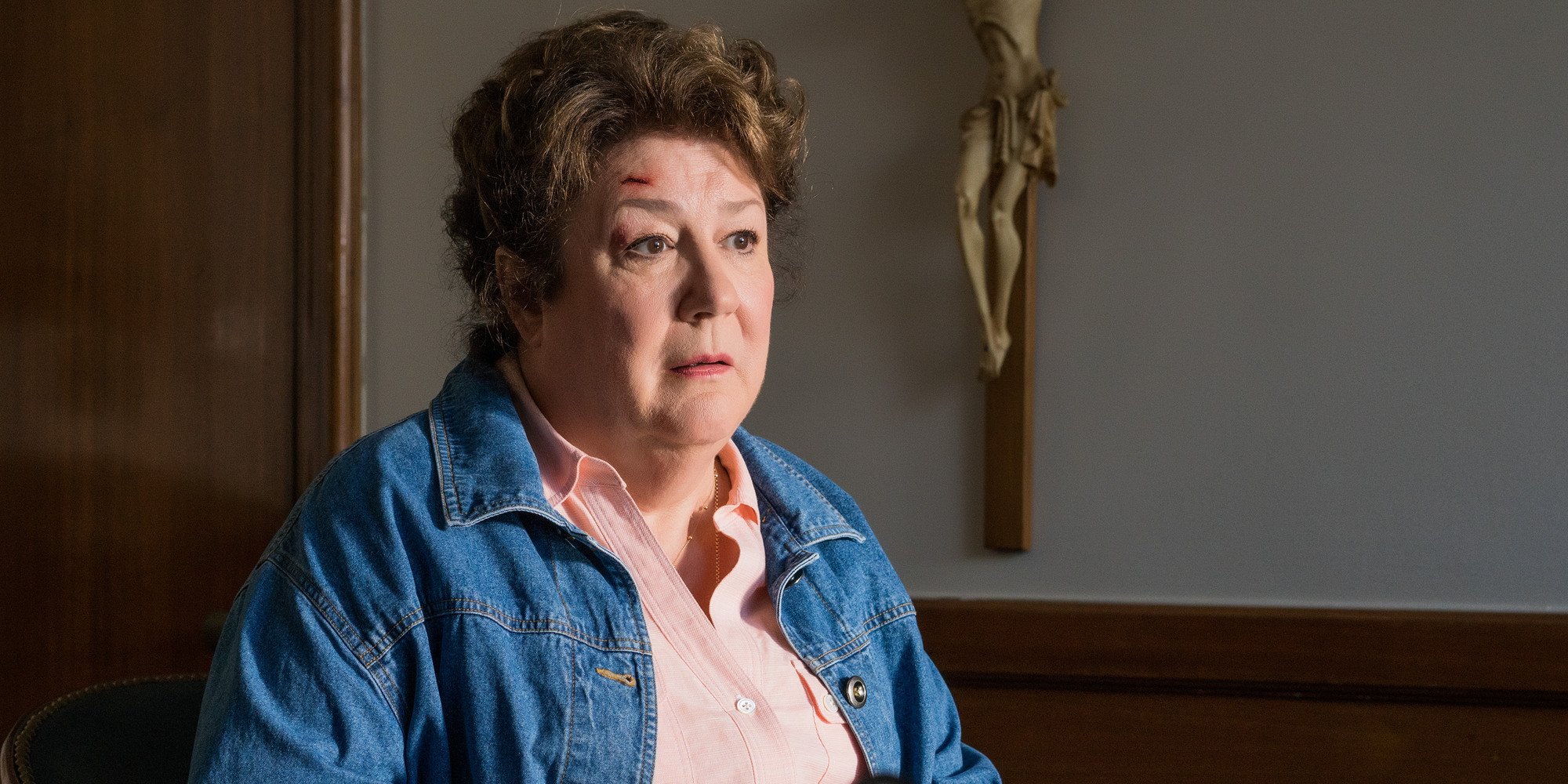 Margot Martindale como Audrey em Sneaky Pete Temporada 2