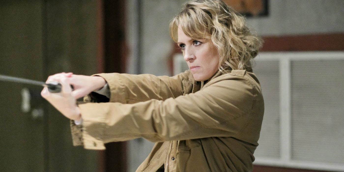 Samantha Smith as Mary Winchester in Supernatural