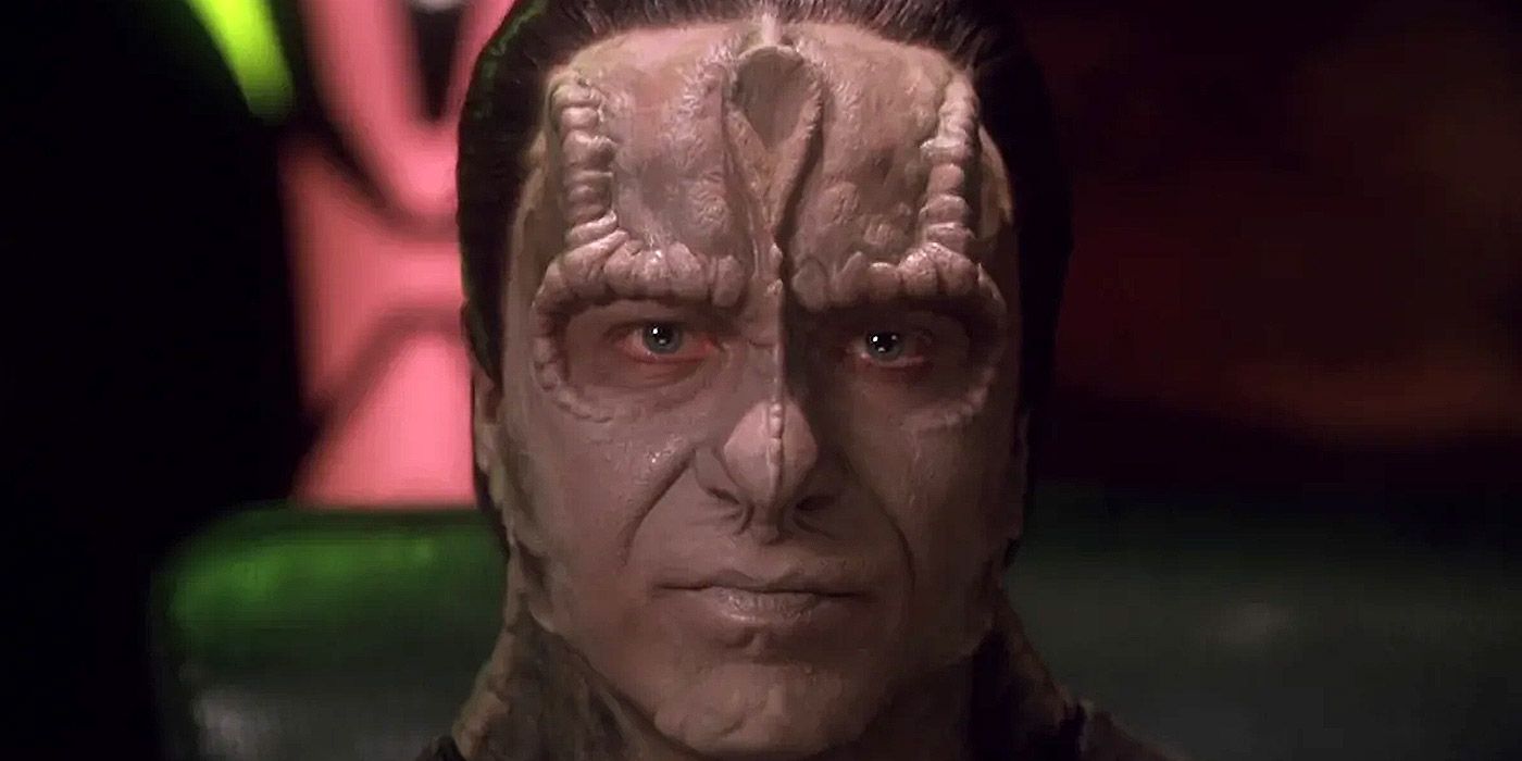 A portrait of a Cardassian in Star Trek